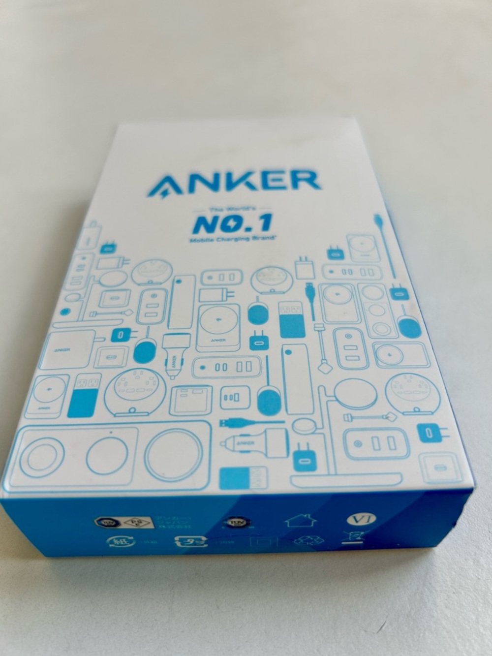 Anker Nano Travel Adapter 5-Port Power Adapter